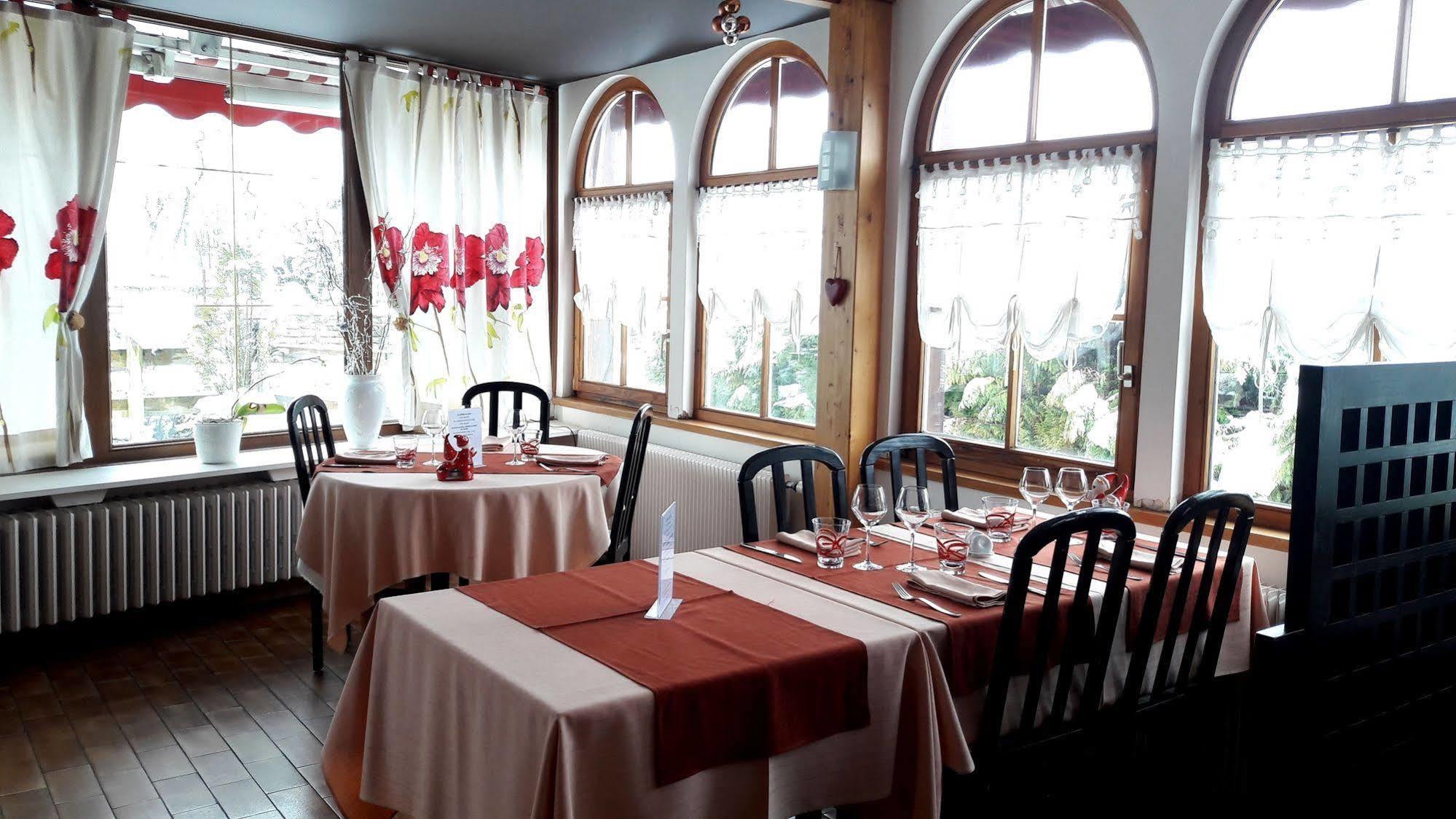 Hotel Restaurant Robichon Loray Екстер'єр фото